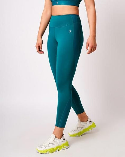 Women's Solid Lycra Stretch Leggings